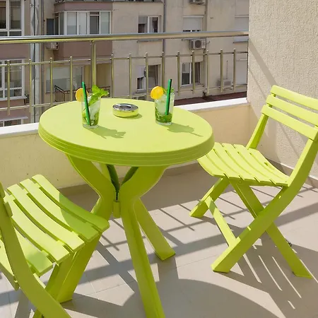 Appartement Alemar 1 *